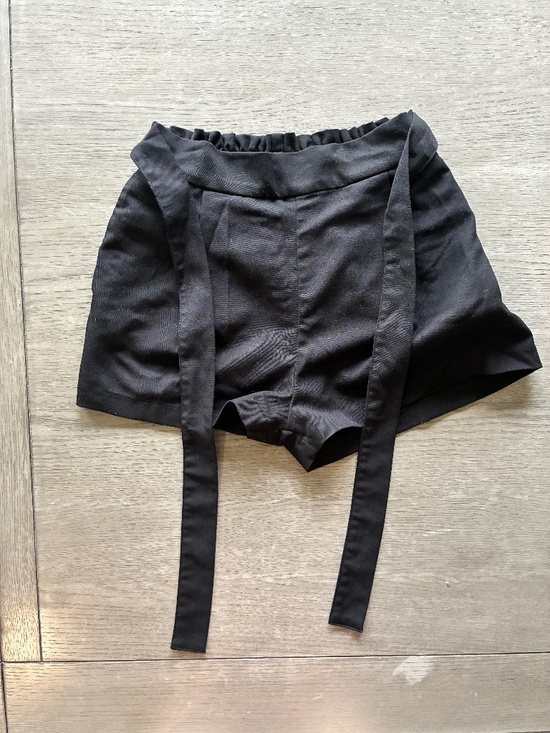 H&M Pants - Business casual shorts